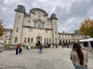 Cardiff uni